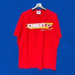 Vintage 00s NFL Kansas City Chiefs graphic tee